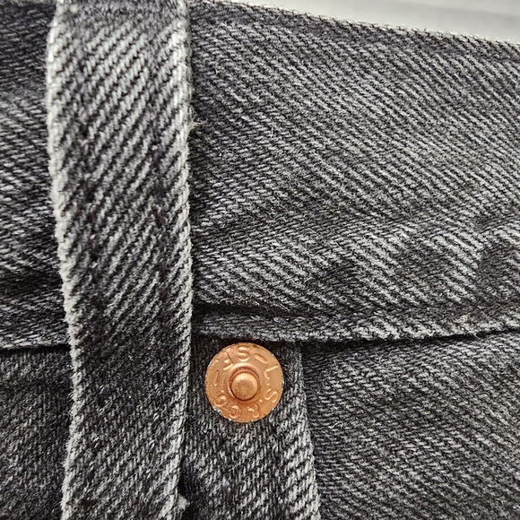 Levi’s 501 Black Button Down Jean Shorts Waist 34 - Picture 13 of 15